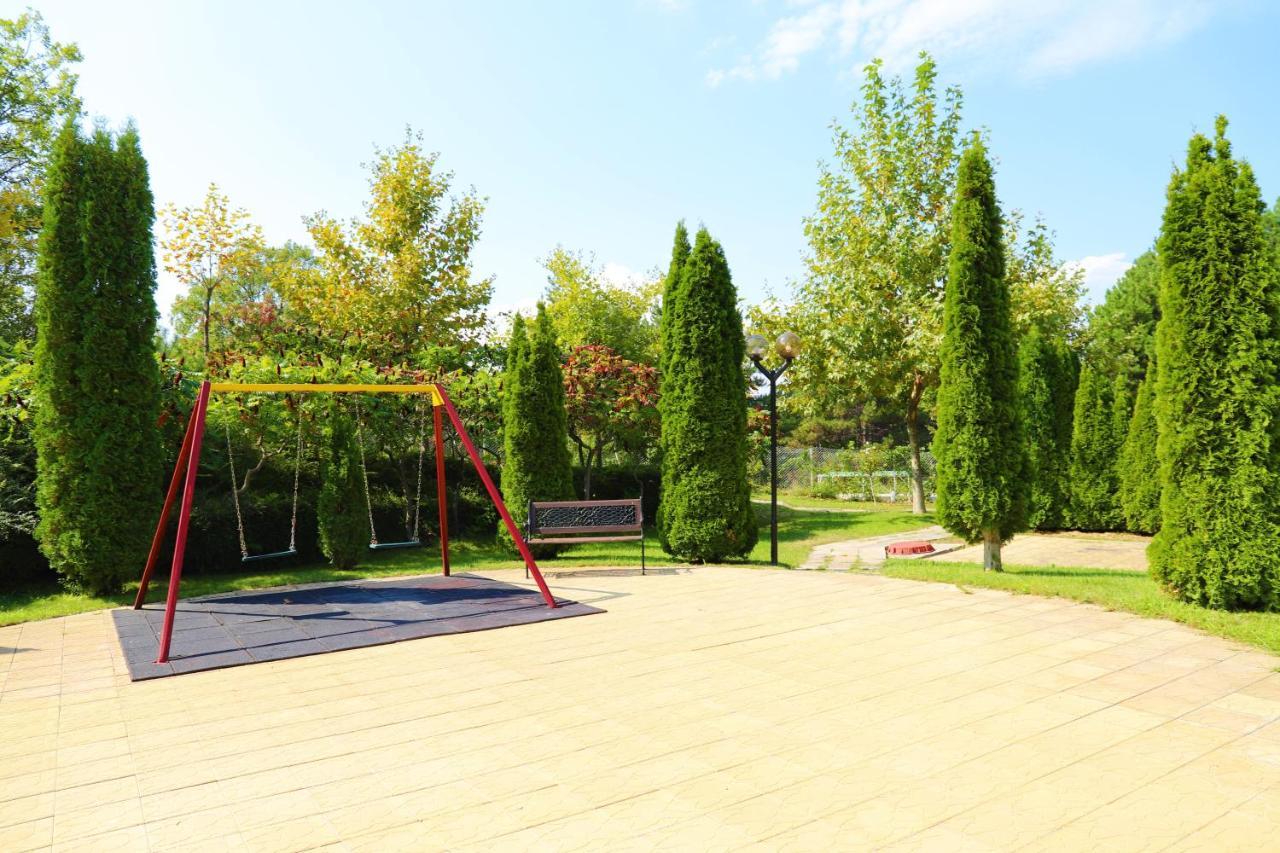 Fort Noks - Menada Apartments Свети-Влас Экстерьер фото