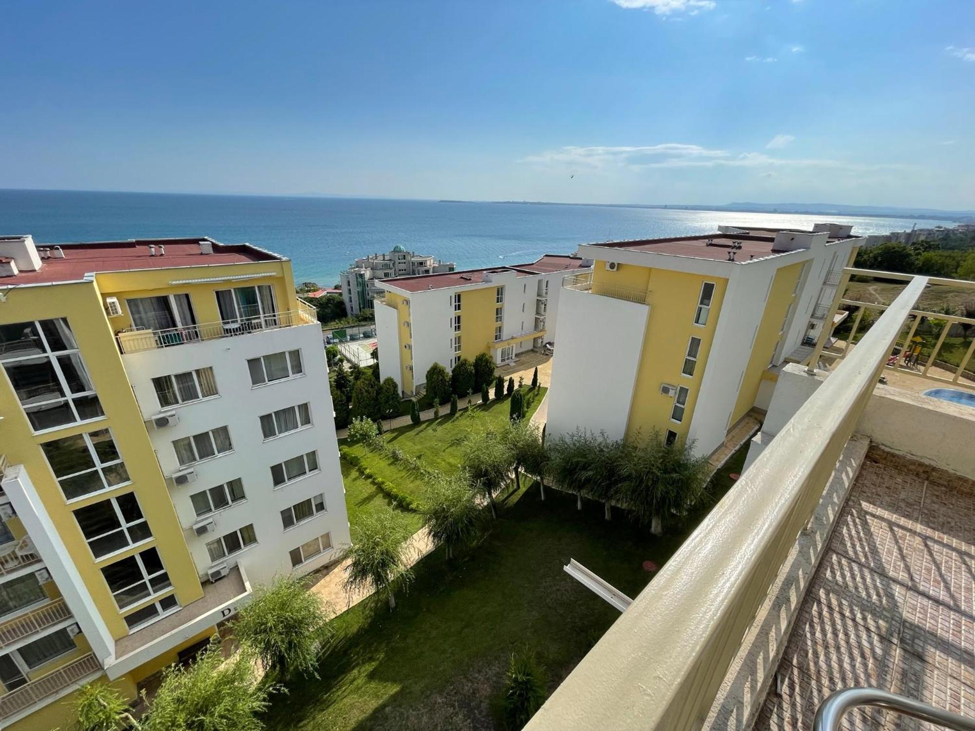 Fort Noks - Menada Apartments Свети-Влас Номер фото